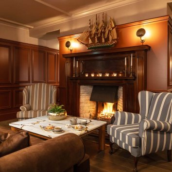 The interior of the lobby in the harbourview hotel